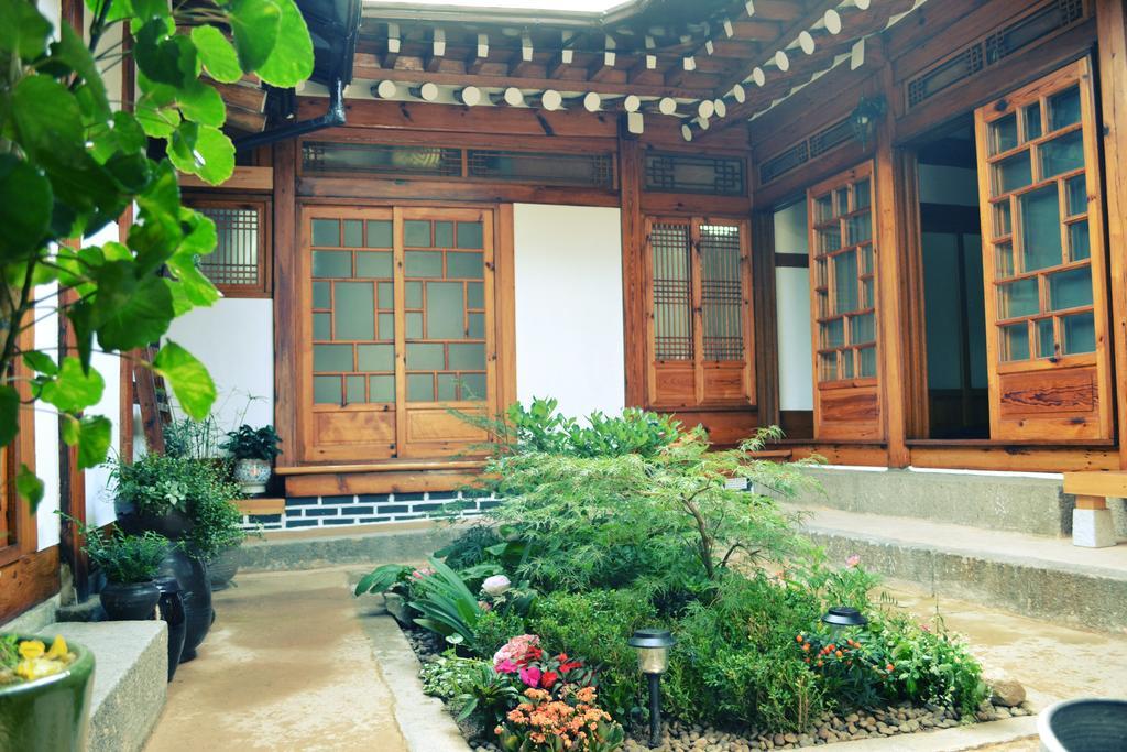 Mumum Guest house *