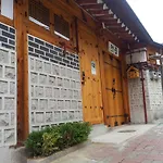 Mumum Guesthouse